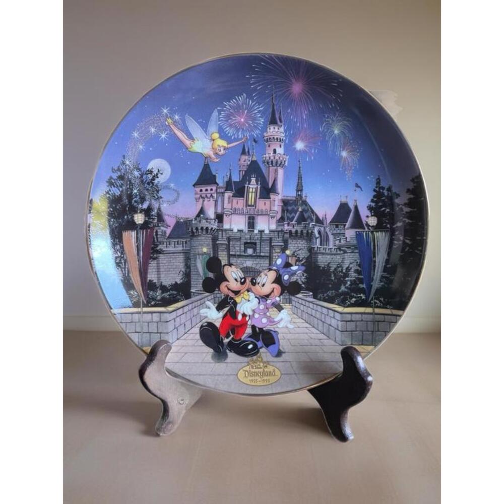 Disneyland 40th Anniversary Plate - Sleeping Beauty Castle with Mickey & Minnie